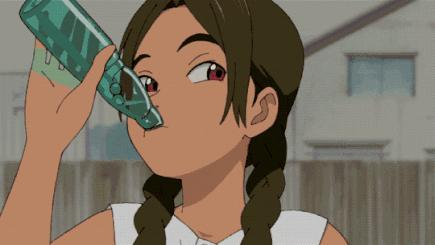 正确喝水的方法你都知道吗,成年人该怎样正确喝水