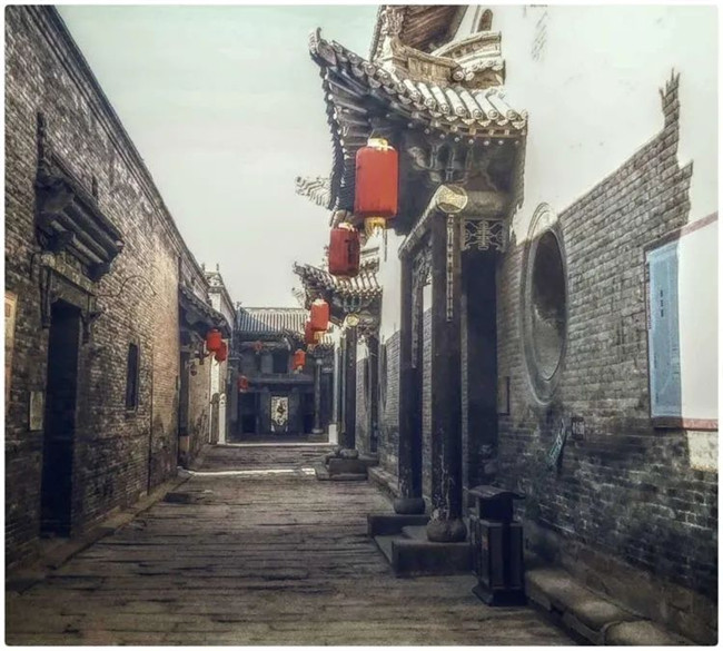 曹家大院中国往事,走进王家大院看晋商