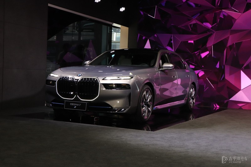 奔驰奥迪宝马三个性价比最好的车,宝马奥迪奔驰这三款车哪个最实用