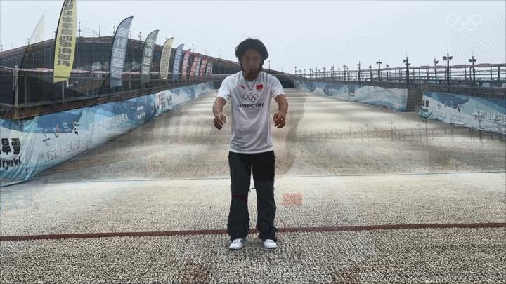 追光|国际奥林匹克日：看完奥运冠军的运动挑战，就已经出汗了