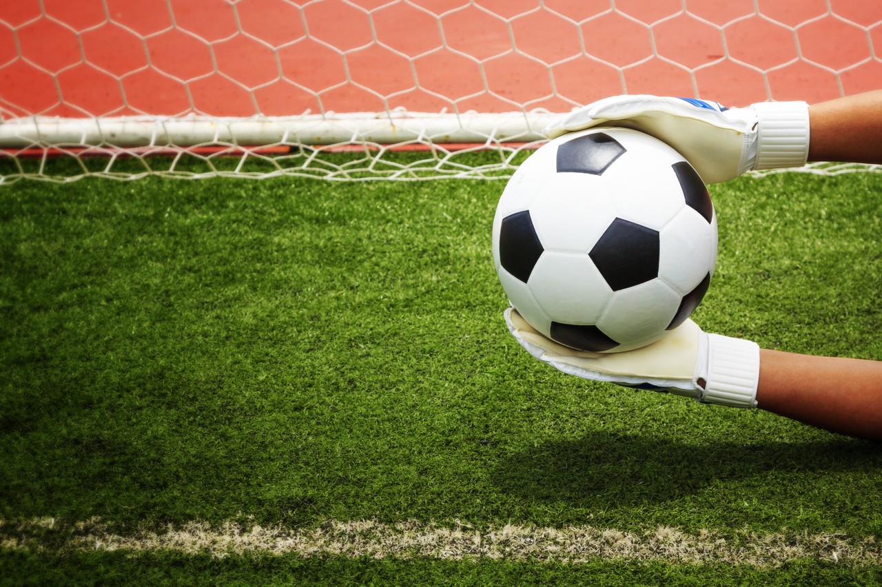 阿根廷夺冠梅西球迷疯狂时刻,阿根廷夺冠阿迪达斯股价大涨