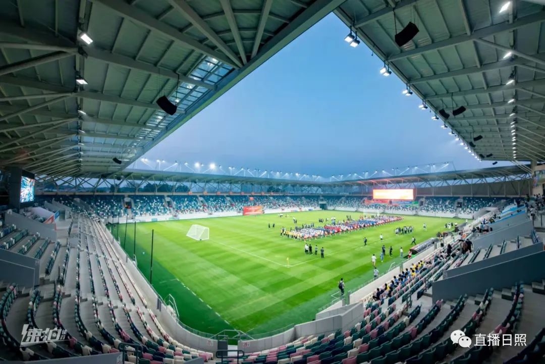 山东7支职业足球队,日照第一足球场