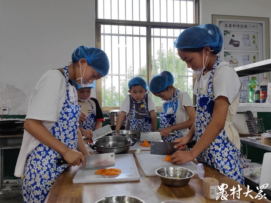 滕州羊庄乐羊羊成长乐园,滕州快乐户外俱乐部