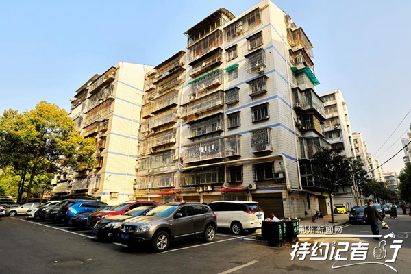 沙市老体育场的变迁,特约记者行荆州