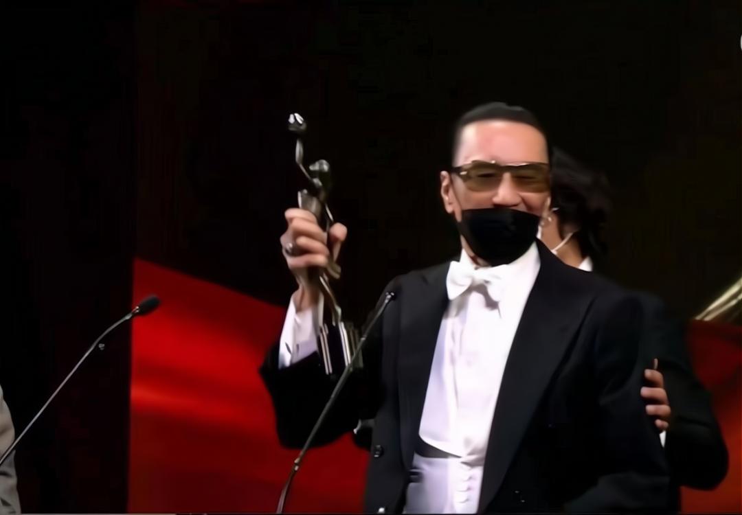 85岁谢贤获封金像奖影帝,85岁谢贤获影帝视频