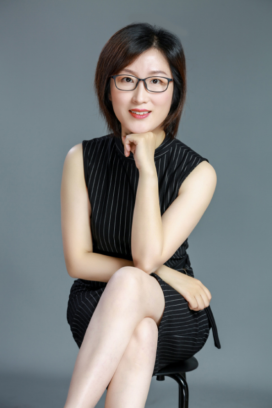 今日消费资讯：科颜氏和王老吉在广州带来“金盏花凉茶铺”、欧舒丹推出全新白樱花身体乳