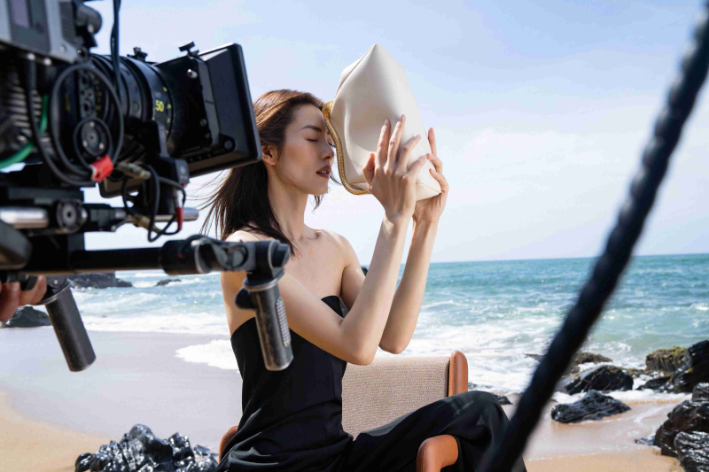 今日消费资讯：GUCCI推出全新GucciAttache系列手袋、PUMA推出全新Ferrari赛车系列