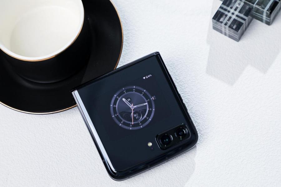 折叠屏motorazr2022款,motorazr折叠屏手机4999