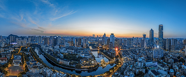 贵阳将打造创新型中心城市,贵阳区域性消费中心加快形成