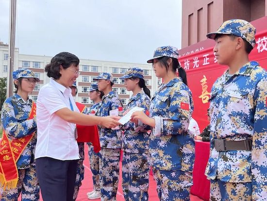 国防教育学习报道,国防教育凝聚起强大的力量