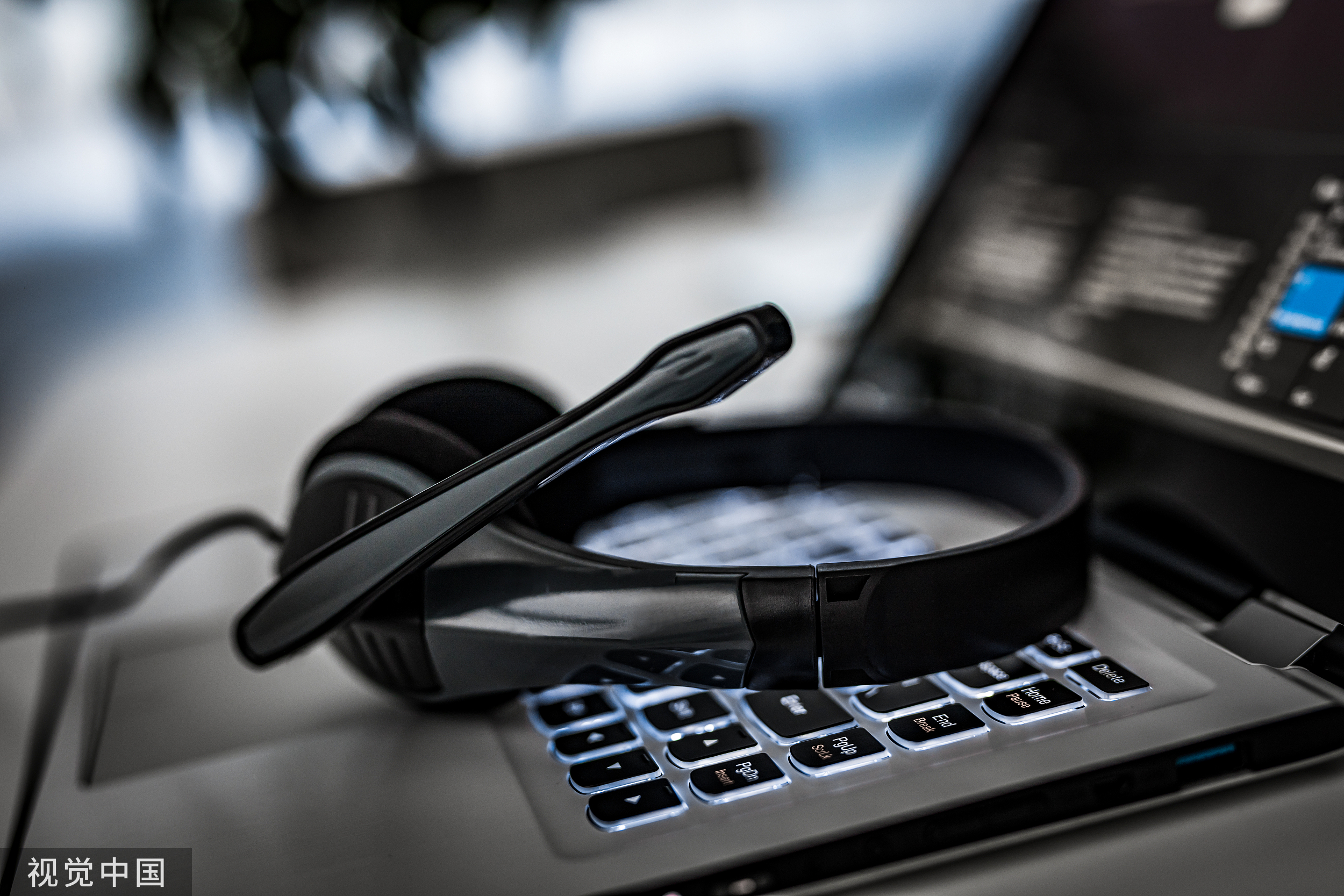 李泽楷投资腾讯2000万赚了多少,李泽楷腾讯错失4000亿