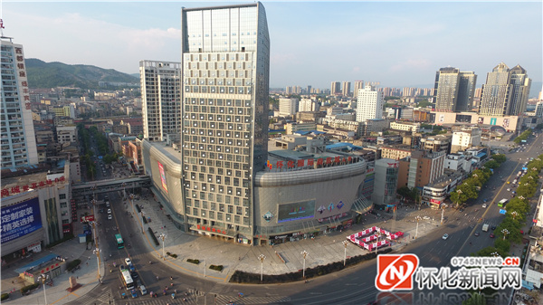 十年辉煌再启航,十年风雨铸辉煌高潮版