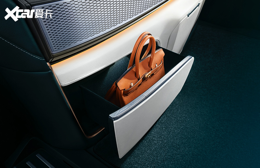 别克世纪century七座,别克世纪全部配置介绍下