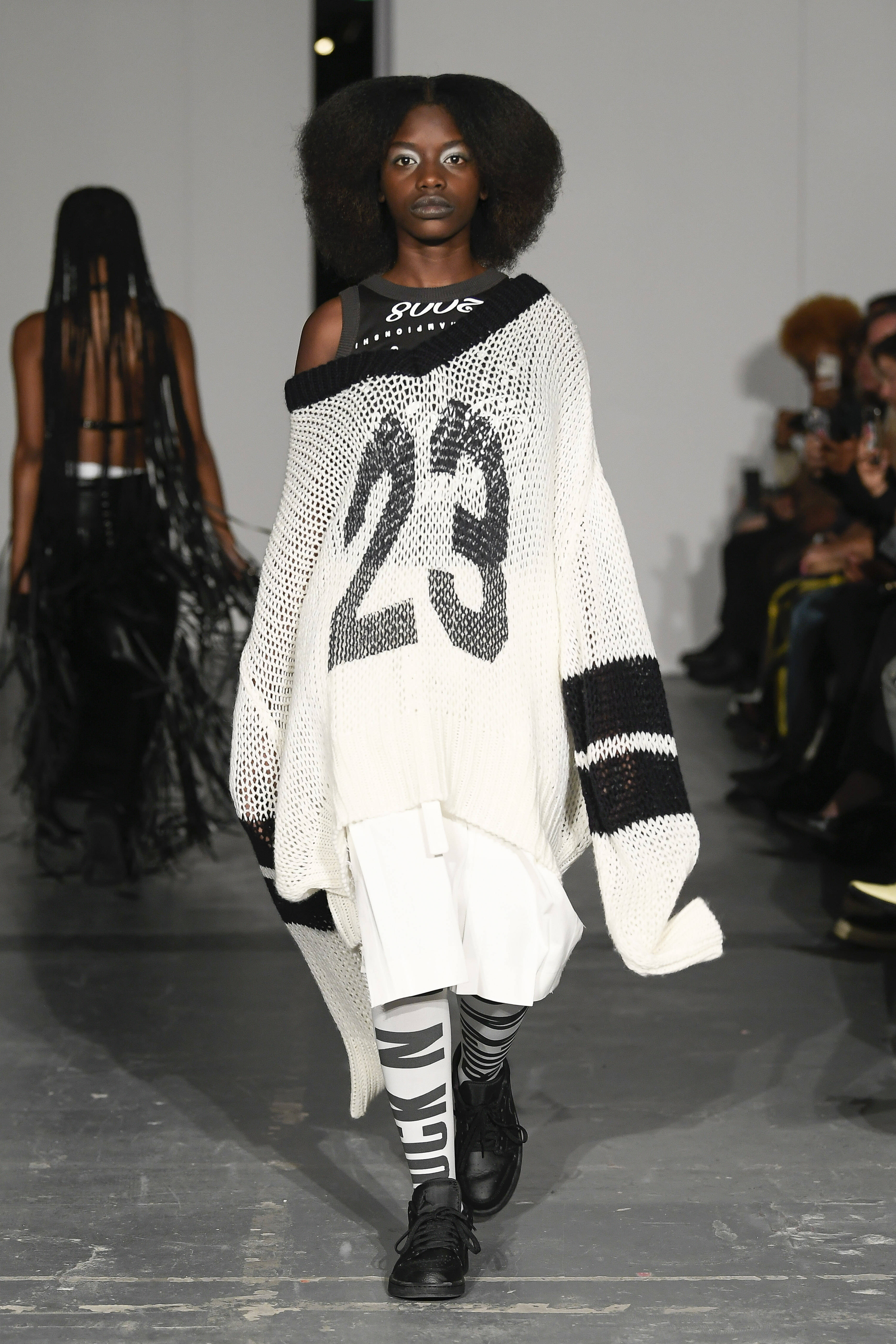 （外代二线）巴黎时装周——Vaquera品牌时装秀