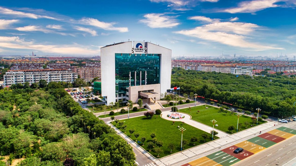 来自第一线的奋斗报告丨潍投集团加快建设千亿级大型投融资集团助推潍坊高质量发展