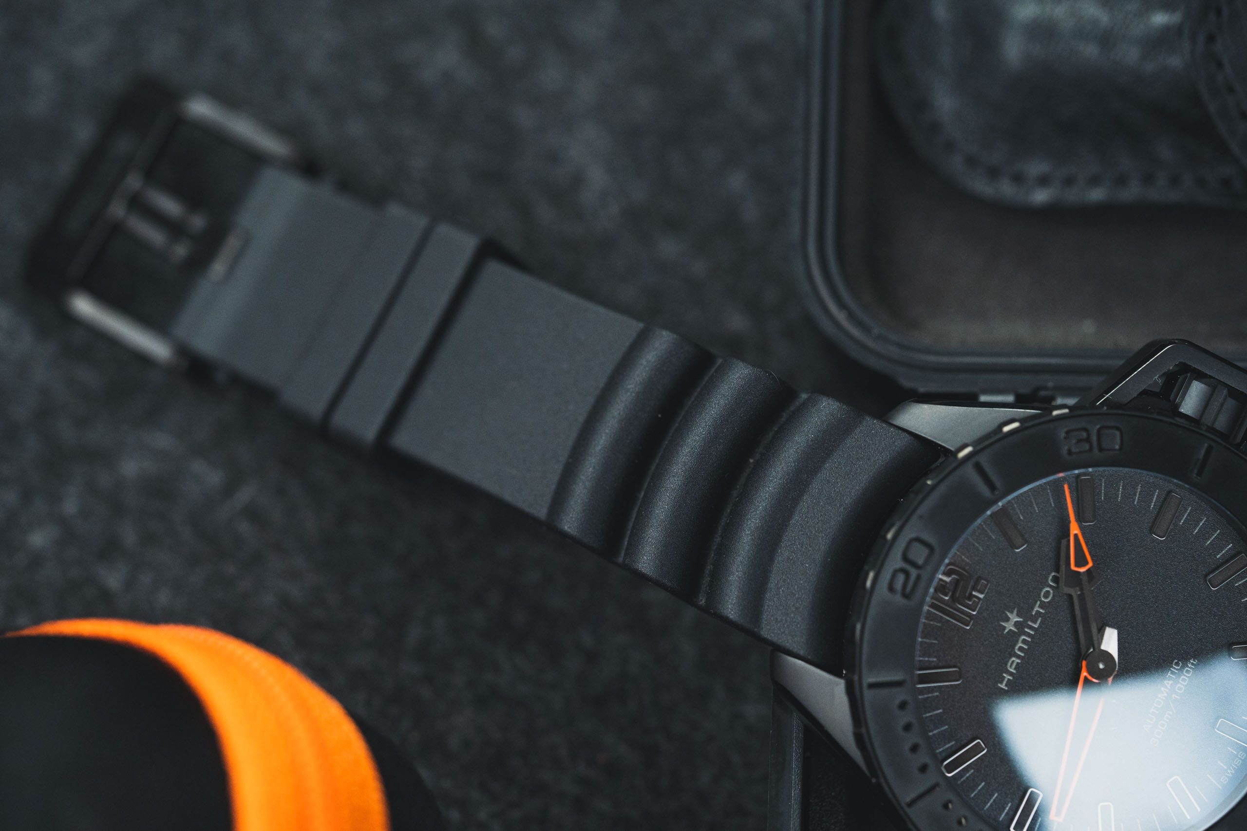 汉米尔顿卡其海军蛙人,汉米尔顿老款潜水表多少钱