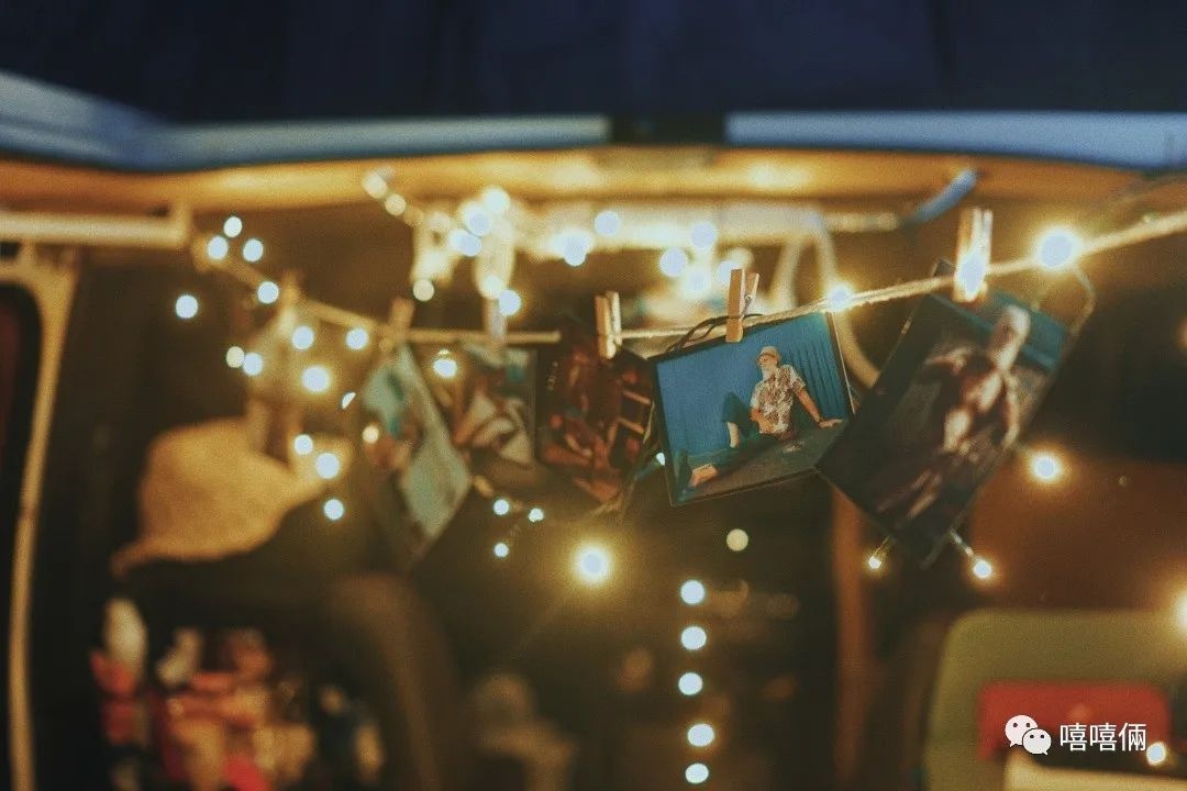 澳大利亚摘葡萄一个月能挣多少钱,澳大利亚农场打工女孩