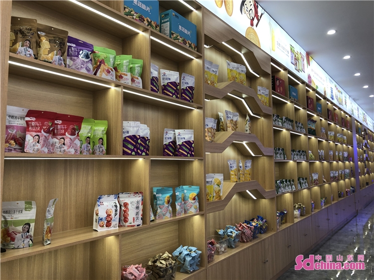 尊海食品冻干山楂冰糖葫芦,山东尊海食品有限公司