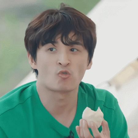 人是越来越红了，精神越来越不“正常”？