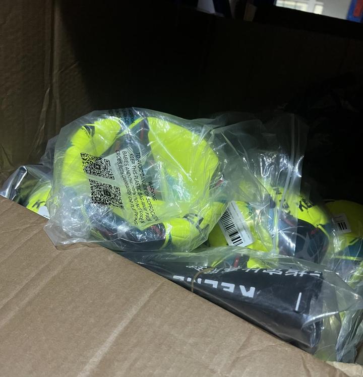 7天直达欧洲！“义乌制造”占据世界杯周边产品大半市场