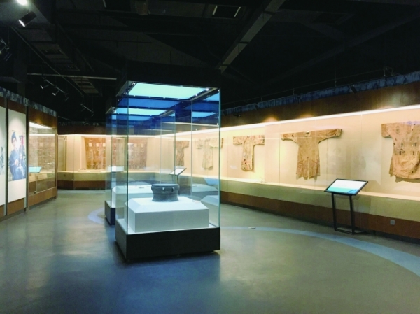 册亨天下布依第一县,中国少数民族第一线贵州册亨县