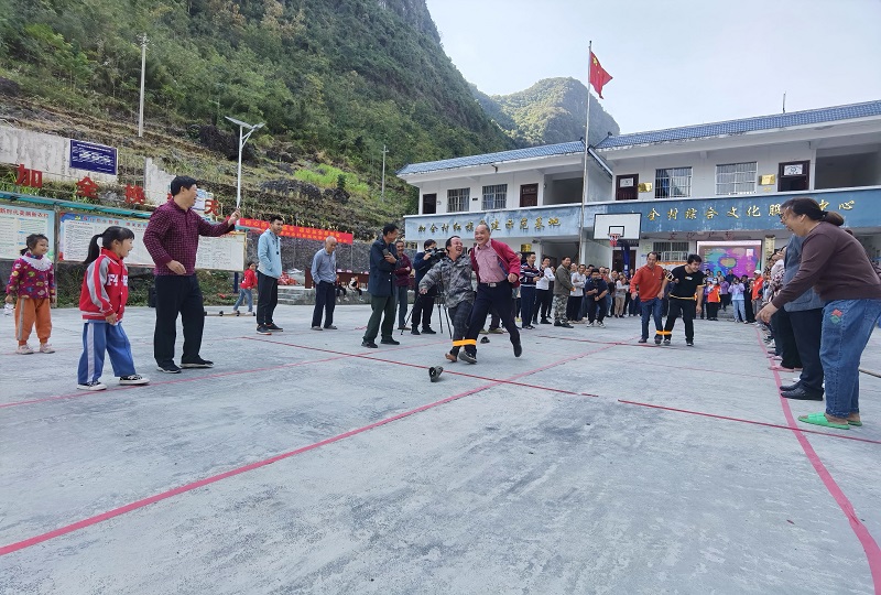 广西都安:“五位一体”治村探索基层治理新模式