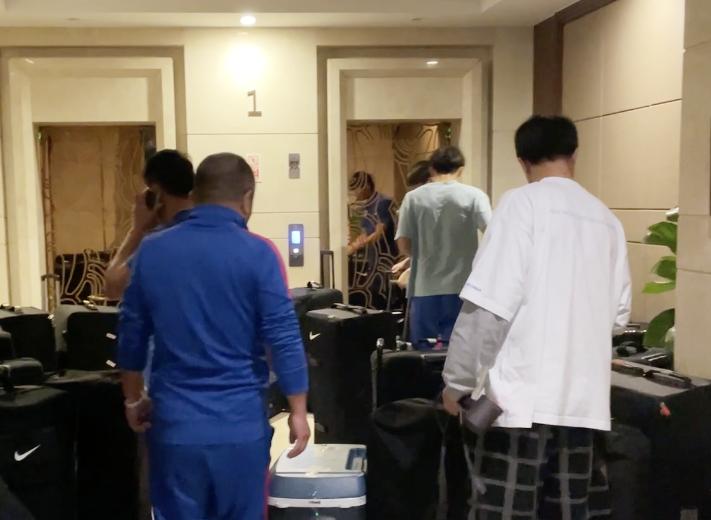 申花困难期,深度解析申花伤病