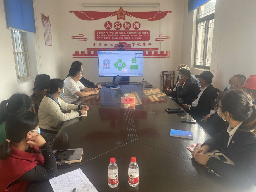 组织开展垃圾分类科普活动,垃圾分类宣讲从娃娃抓起