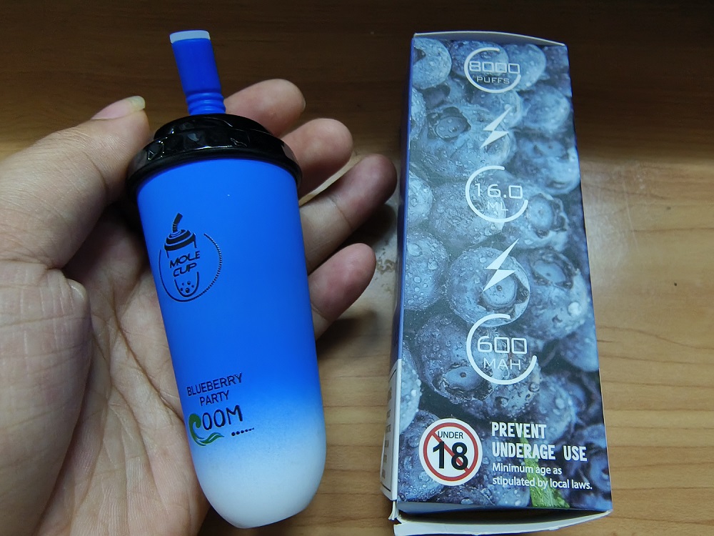 果味*子烟电**变装回归，三无产品“奶茶杯”猖獗，化妆品代购转行做代理