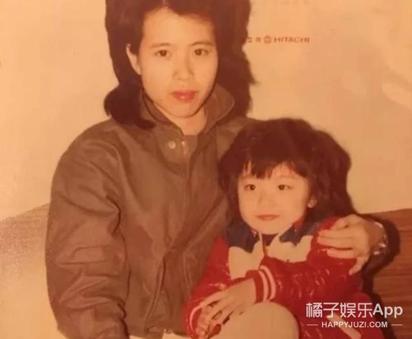 香港女首富甘比晒新照,香港女首富甘比今昔照片对比