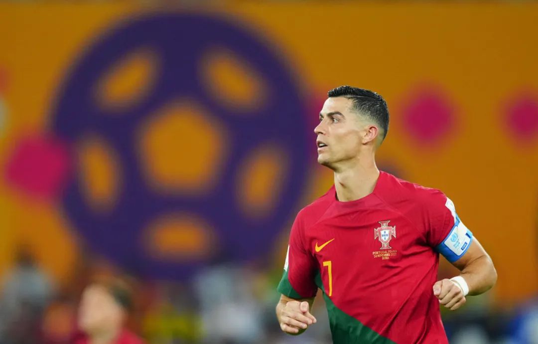 巴西球星赛前做医美上热搜：现代男人精致起来有多可怕？