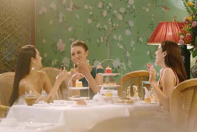 特威茶熠动焕新初启，奢华新姿闪耀中国大陆全新永恒圣诞茗茶奏响节日乐章