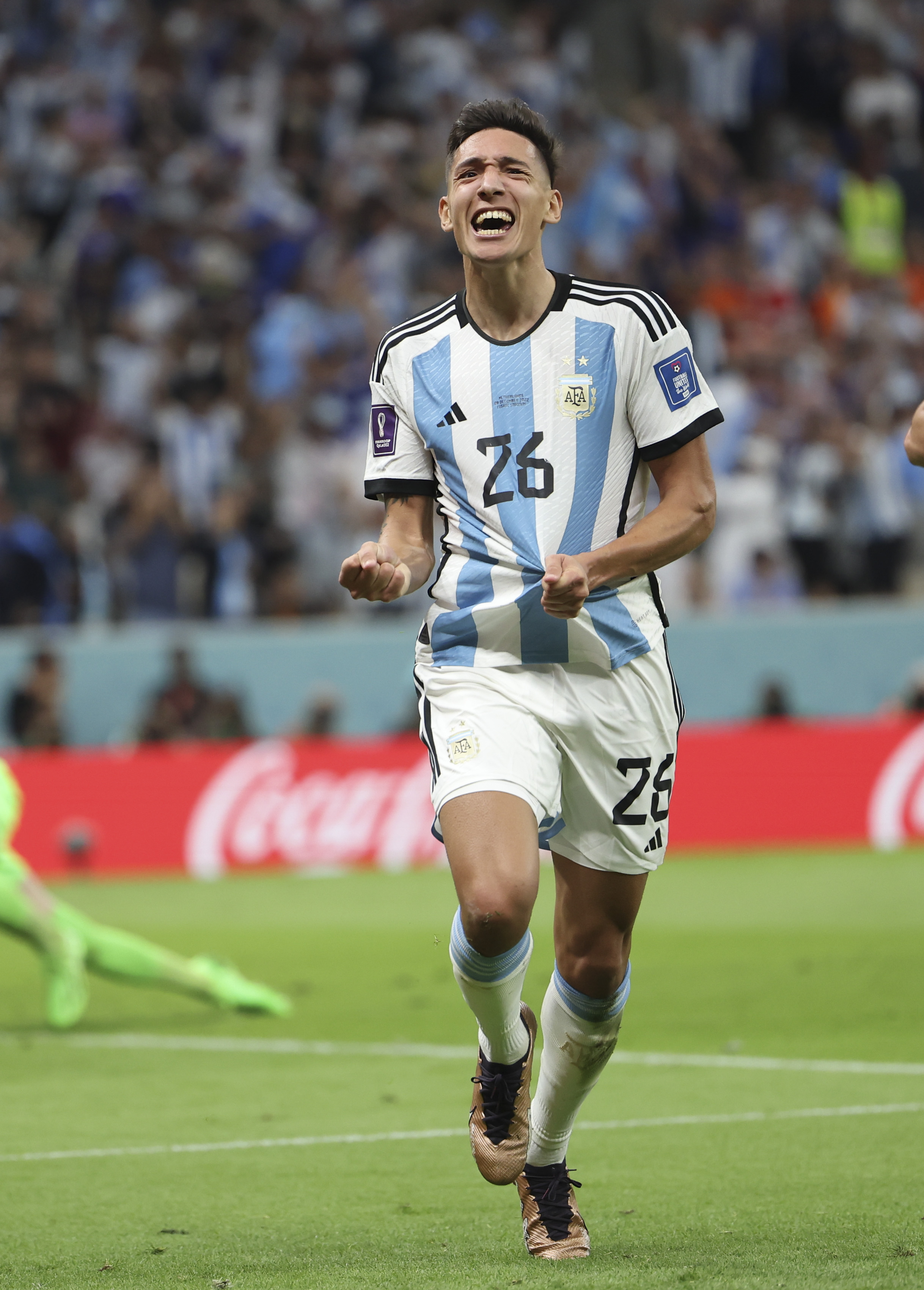 卡塔尔世界杯足球2分之一决赛,卡塔尔世界杯荷兰对战阿根廷