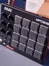 怎样选择midi键盘,新手如何选midi键盘