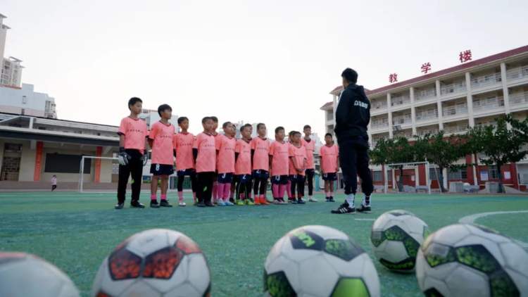 中国足球小将的未来,中国足球小将未来国足之光