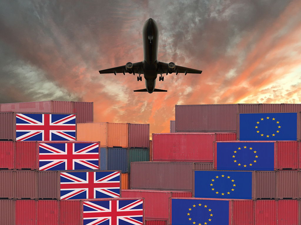 脱欧对英国政治的看法,“脱欧”三年对英国影响如何