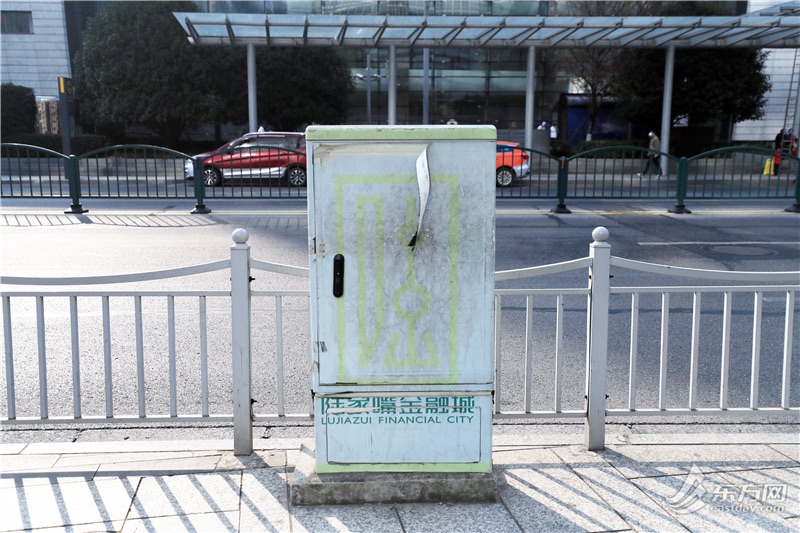 打卡陆家嘴三件套的电梯,打卡陆家嘴三件套叫什么