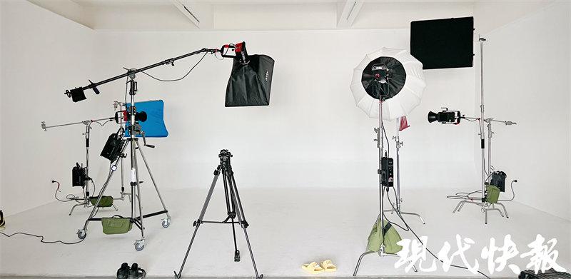 褰撲笅缁忔祹閽卞幓鍝簡,浠庣粡娴庤搴︽潵鐪嬮挶閮藉幓鍝簡