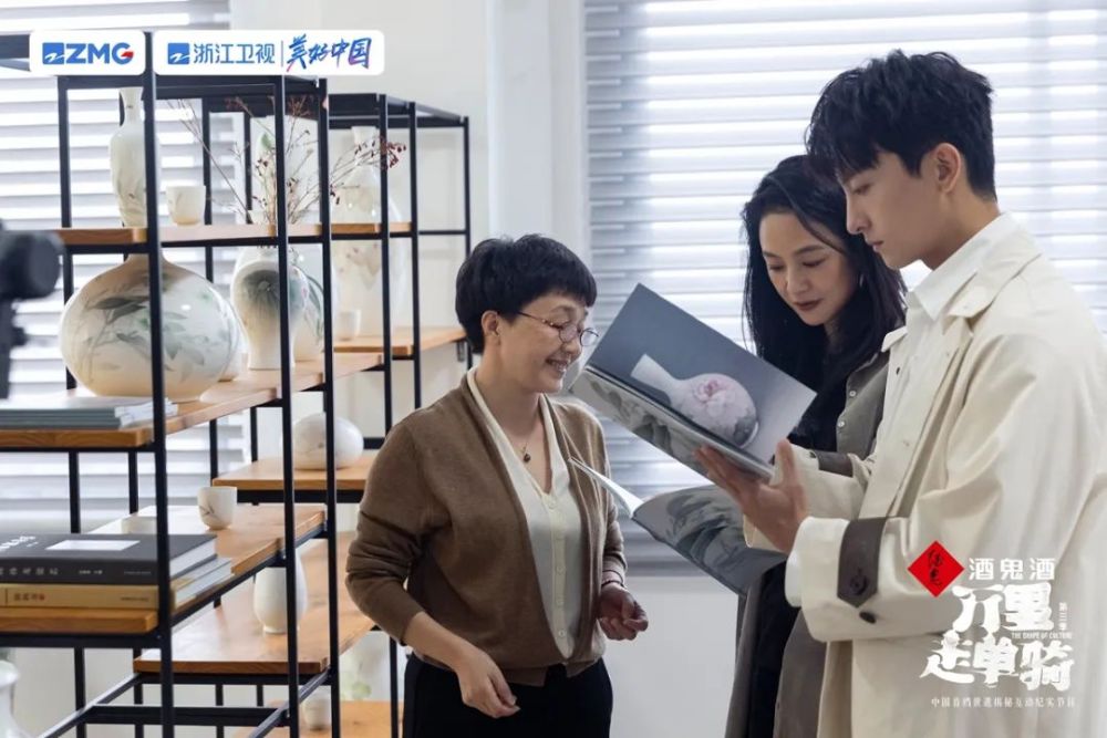 《万里3》走进湖南醴陵在烟花下见证不灭窑火