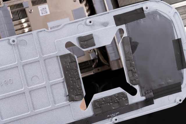 索泰顶级amp系列4090显卡开箱,索泰4080amp显卡评测