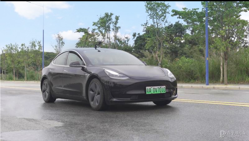 model3用的是ev专用轮胎吗,model3pzero轮胎