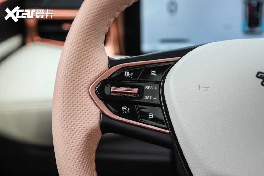 哪吒u-ii实车,哪吒u-ii真实测评