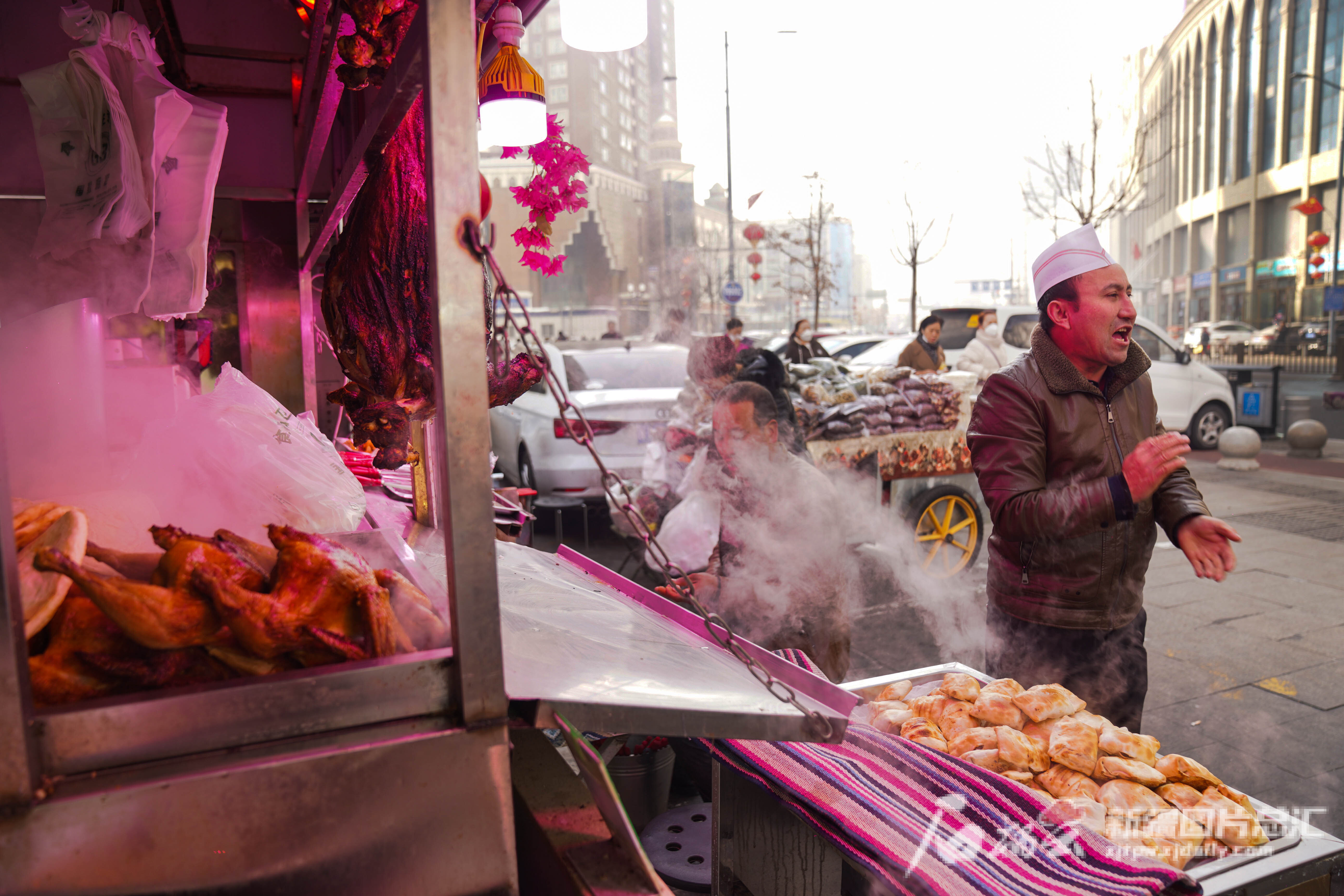 二道桥大巴扎步行街乌鲁木齐,乌鲁木齐河坝二巷小巴扎在哪
