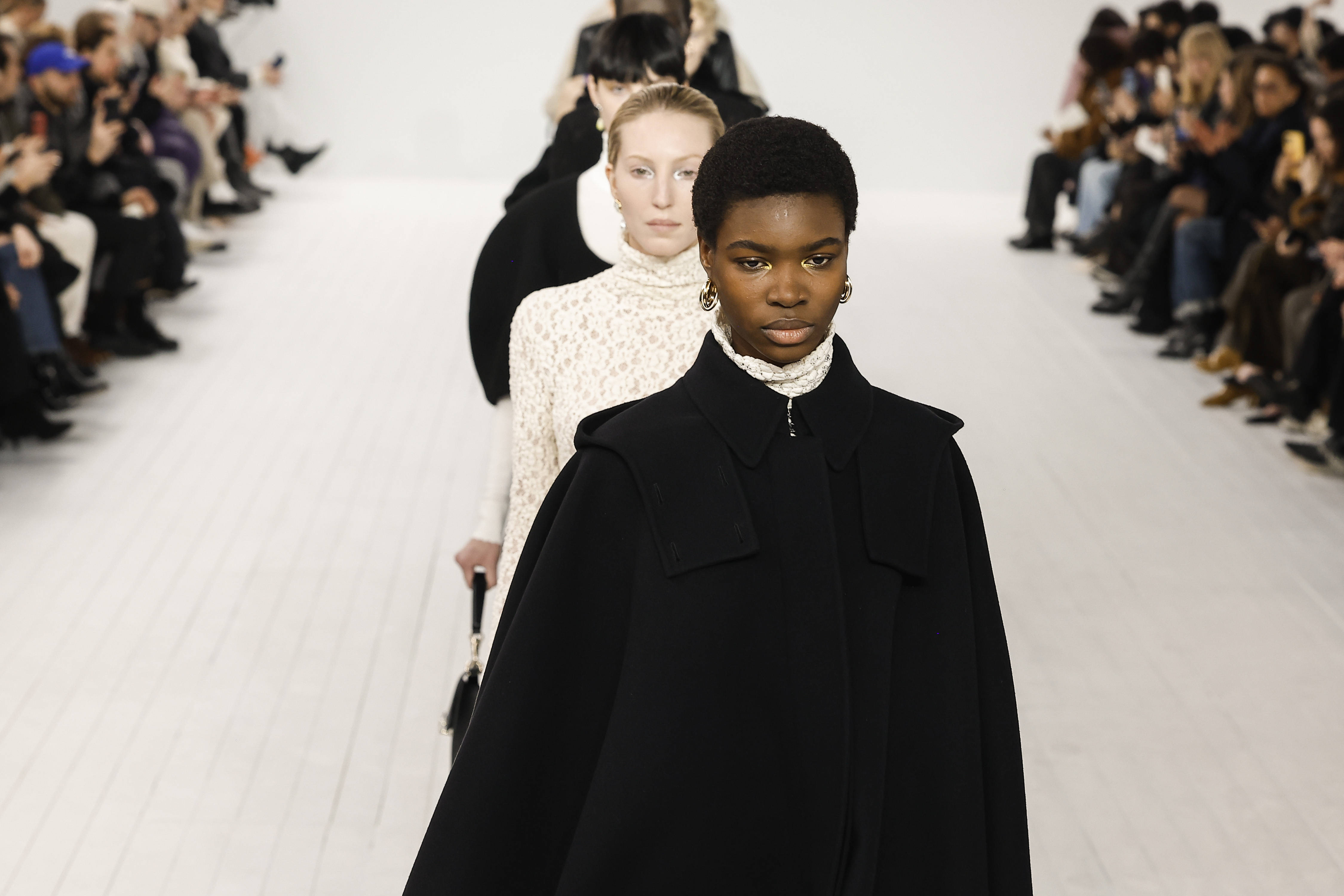 蔻依时装周,蔻依巴黎时尚时装周