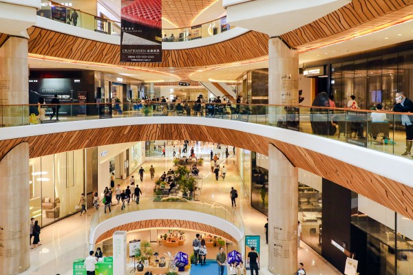 连香港知名王姓艺人都来挑家具的商场,究竟有什么样的魅力?