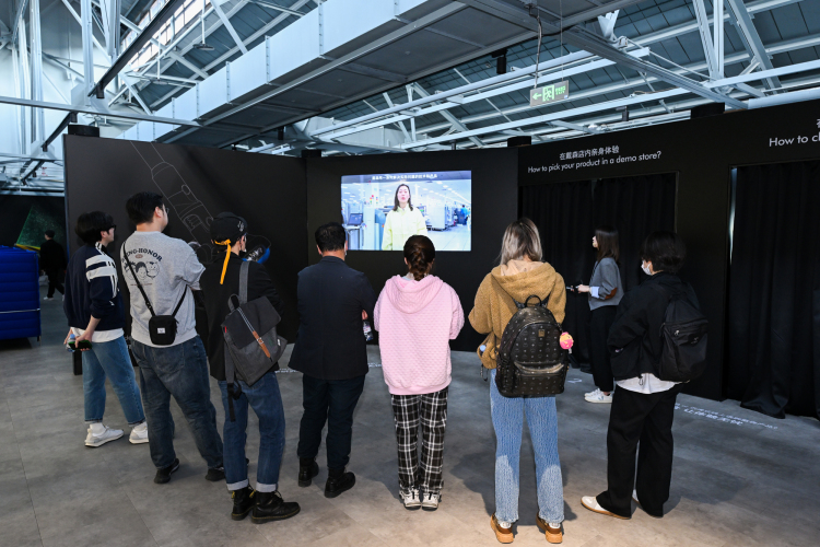 戴森最新款吸尘器能洗地,戴森吸地吸尘器真实测评