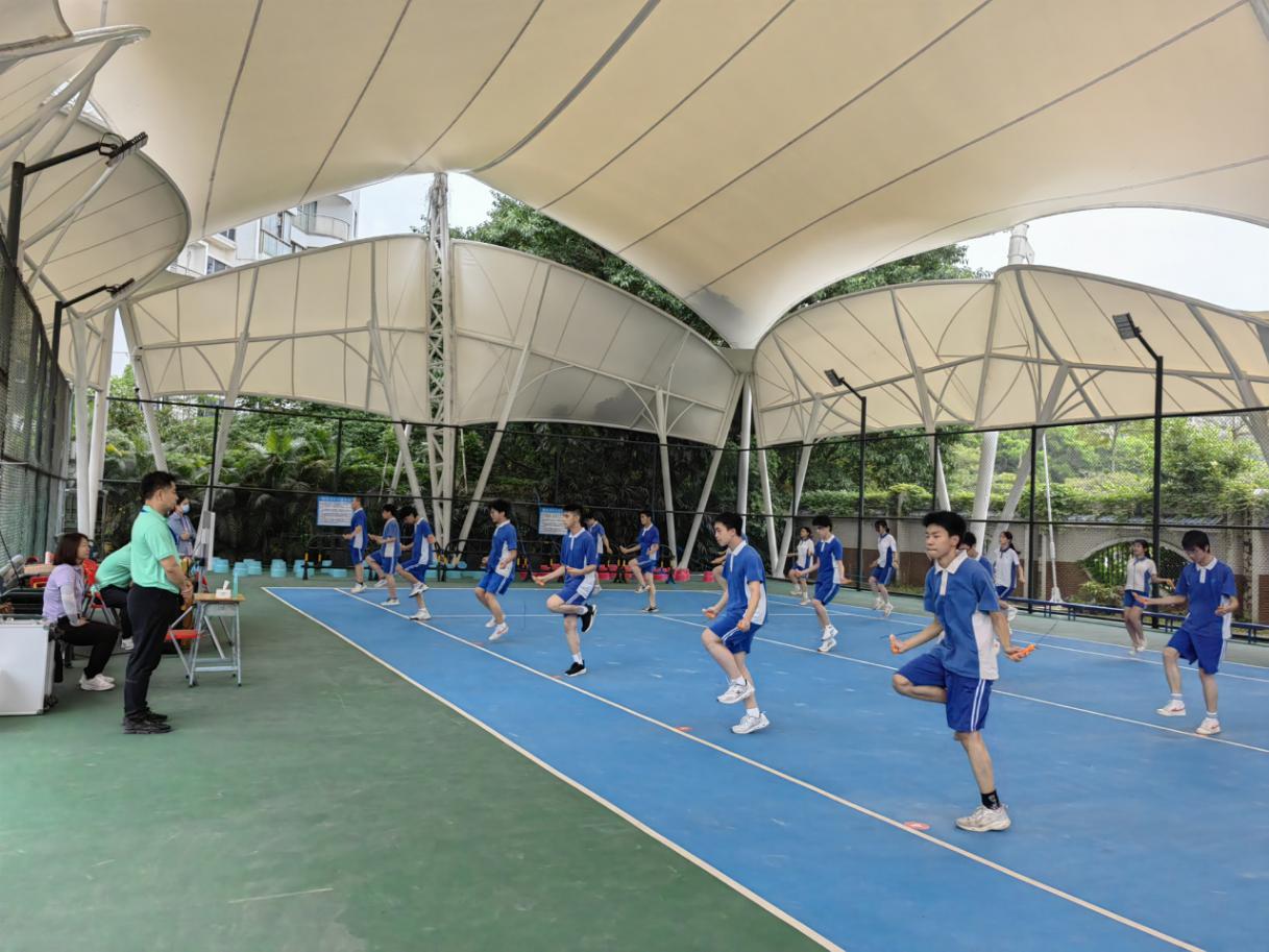 深圳体育中考引体向上满分正手,深圳体育中考最新消息