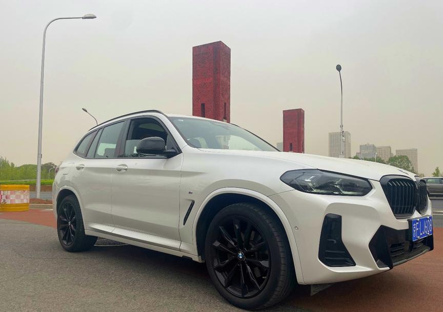 动感奢华suv全新宝马x3m实拍解析,宝马x3尊享型m运动耀夜