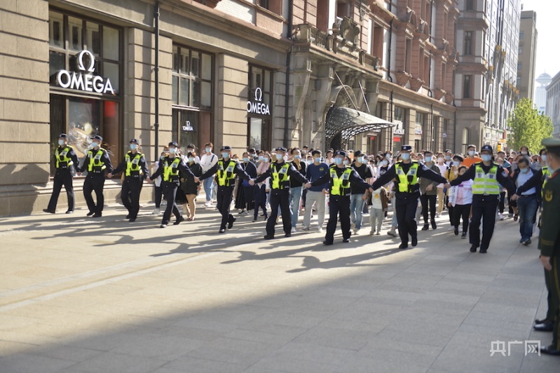 上海公安启动高等级勤务,上海警方发布“五一”出行提醒