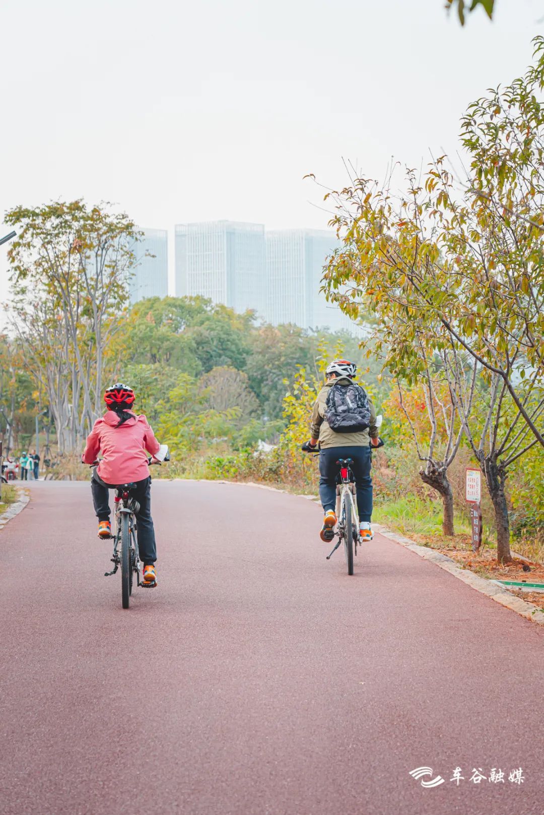 骑车打卡绿道,东湖绿道骑行享受闲暇时光